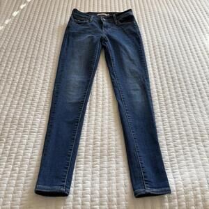 Levi’s 710 Super Skinny Blue Jeans Women’s Sz 25 Levi Strauss